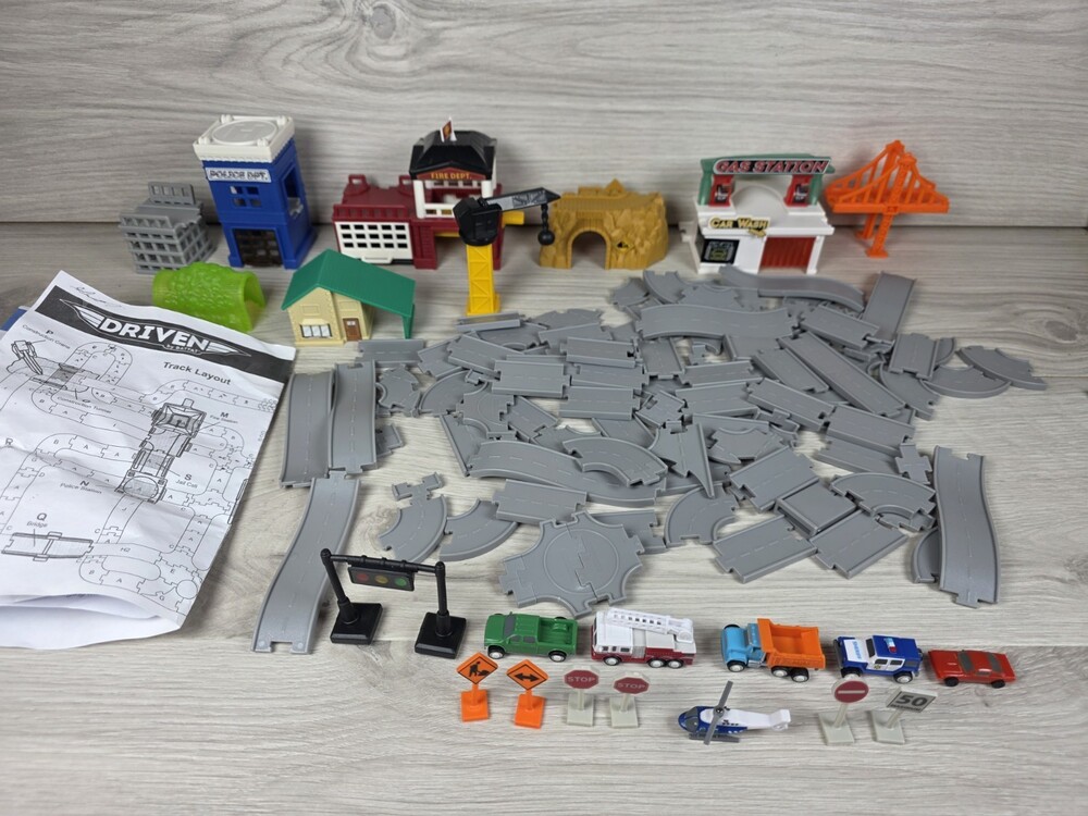 DRIVEN By Battat - Build-A-City Pocket Series Miniature Playset Diorama SU4